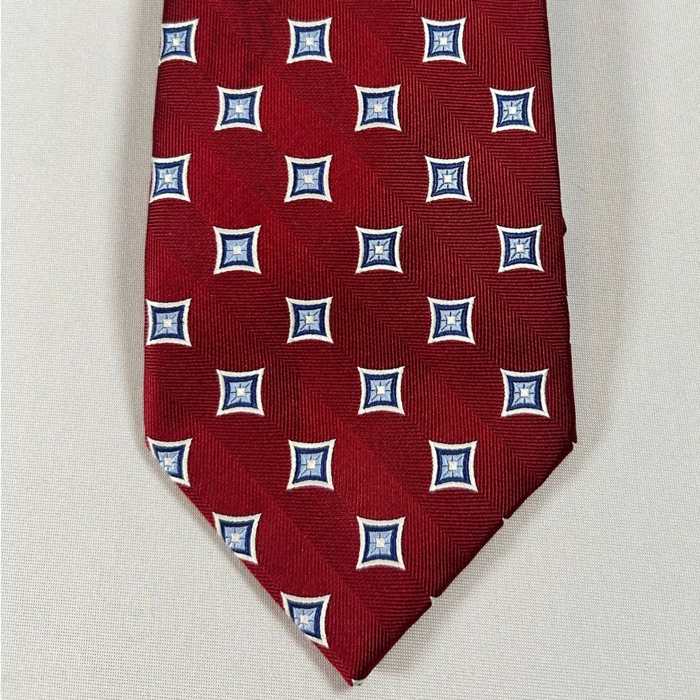 Jos A Bank Executive Collection Tie Mens Red Blue Geometric 100% Silk Necktie